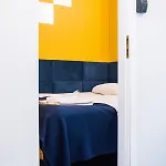 Aparthostel Private بيت شباب *