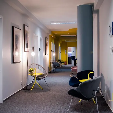 Hostel Aparthostel Private Warsaw